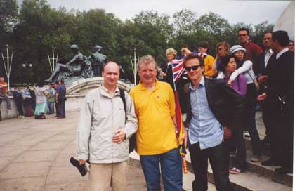 Fontain in front of the Buckingham Palace